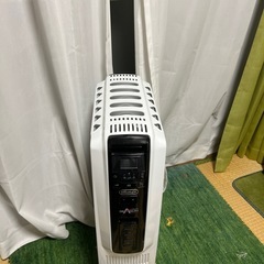 デロンギ製オイルヒーターの画像