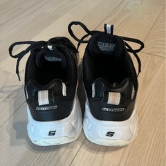 スケッチャーズ　24cmの画像