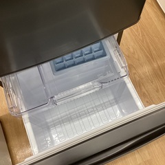 【トレファクマーケット久喜店】MITSUBISHI　2ドア冷蔵庫 146Ｌ　2022年製の画像