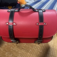 アンブートのサイドバックの画像
