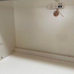 食器棚の画像