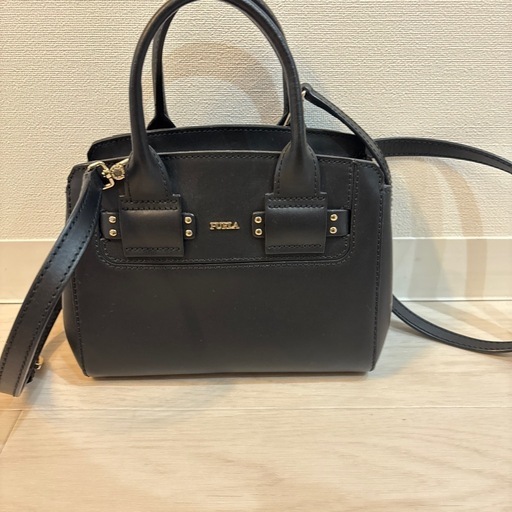 FURLA ハンド　ショルダー2wayレザーバッグ