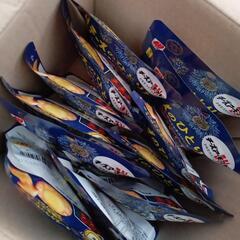 ④三幸製菓　チーズアーモンド　　チーズのひとり旅の画像