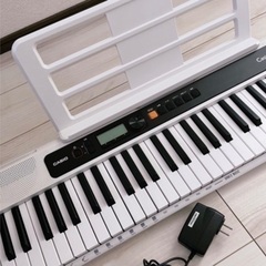 【ほぼ新品】CASIO CT-S200 WE 61鍵盤 Casiotone キーボード 電子ピアノの画像