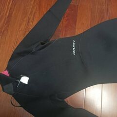 未使用ウェットスーツ 3mm 黒　ダイビング　サーフィン SUP　シュノーケル ウェットスーツの画像