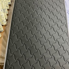 【無料】シングル　スプリングマットの画像