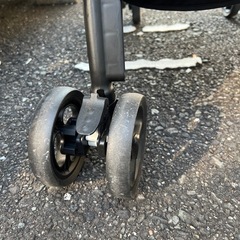 Aprica カルーンエアーベビーカーの画像