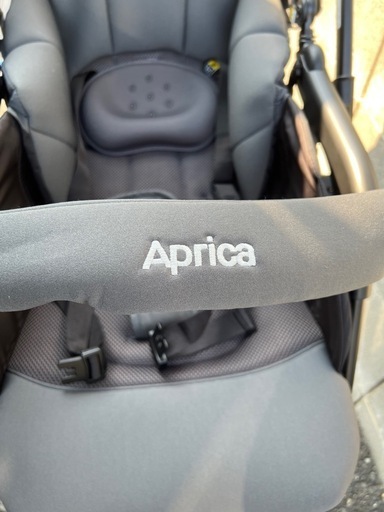 Aprica カルーンエアーベビーカー