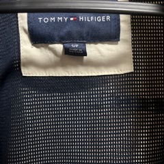 TOMYのジャケットの画像