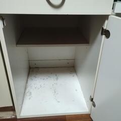 もらって下さい　キッチン棚2点の画像