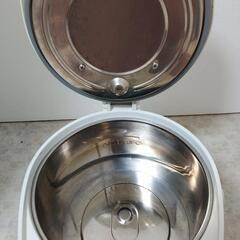 電気ポット2.5Lの画像