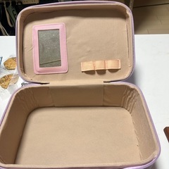 ラブブコスメボックスの画像