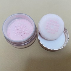 【新品未使用】コスメデコルテ フェイスパウダー 80 glow pinkの画像
