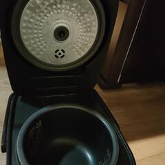 炊飯器　3合炊きの画像