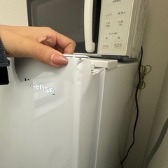 冷蔵庫と電子レンジの画像