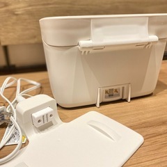 コンビ　おしり拭きあたため器 クイックウォーマーHANDY　おしり拭きウォーマーの画像