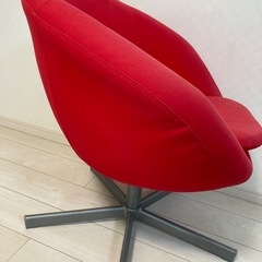 【人気色】IKEA SKRUVSTA スクルーヴスタ　レッド　回転イスの画像