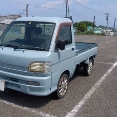 ハイゼットトラック　４ＷＤ　オートマ　世田谷ベース色の画像