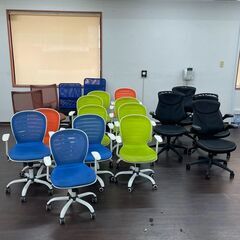 ２オフィス学習チェアの画像