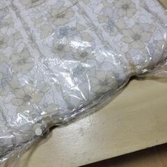 新品未使用未開封品　薄めの夏用掛布団の画像
