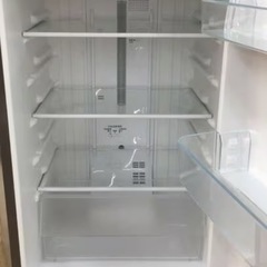 冷蔵庫【配達無料お届け設置出来ます💫都内近郊🚚】✨信頼のPanasonic製✨168ℓ✨自動霜取り機能❄️除菌クリーニング済の美 品✨他にも冷蔵庫.洗濯機.電子レンジ.オーブン電子レンジ.炊飯器.テーブル&椅子.机&チェアー.ベット&マットレス.ドレッサーなど多種多様な美品が有ります✨お気軽にお問い合わせ下さい💫の画像