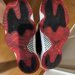 エアジョーダン11レトロBRED
の画像