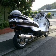 ヤマハ　マジェスティ250(SG03J)　カスタム車両　バッテリー新品交換済　タイヤ前後バリ山　オイル交換後渡し　ナンバー登録書類有りの画像
