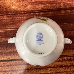 Herendのウィーンのバラ　シュガーポッドが買取入荷しました！の画像