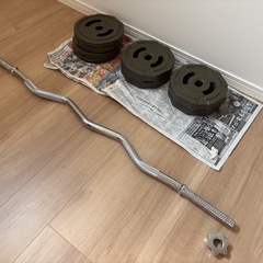 【トレーニングベンチ　バーベルセット】 の画像