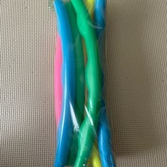 フラフープ、フリスビー、ボールキャッチゲームの画像