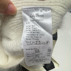 美品lily brown春秋服フリル刺繍長袖ニットの画像