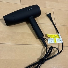 ほぼ未使用　ドライヤーの画像