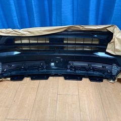 【純正品】スバル 新型フォレスター X-BREAK純正フロントグリル 納車前外の画像