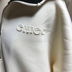CHICO オフホワイト　パーカーの画像