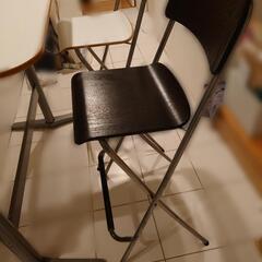 IKEA ハイダイニングテーブルセットの画像