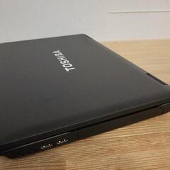 ノートパソコン dynabook A4サイズの画像