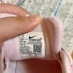 ナイキ スニーカー 定価12,000円 ピンク 24.5cm 美品の画像