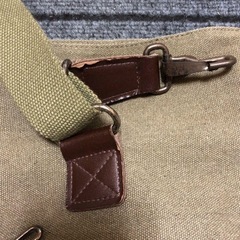 斜めがけ ワンショルダーバッグ ミリタリーの画像