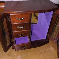 アンティーク　オルゴール付きジュエリーケース　チャコの海岸物語　の画像