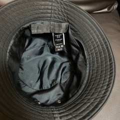 GIVENCHYロゴ バケットハットの画像