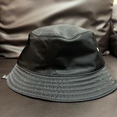 GIVENCHYロゴ バケットハットの画像
