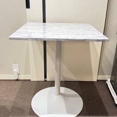 ⇣ᰔᩚ韓国っぽデザイン 大理石調カフェテーブルの画像