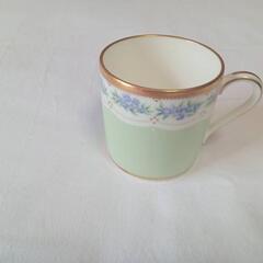 未使用 ノリタケ デミタスカップ 花柄 3脚セットの画像
