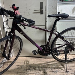 GIANT Liv Thrive クロスバイク パープル 700Cの画像