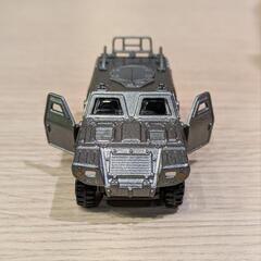 【新品】トミカ・非売品・軽装甲機動車 シルバーの画像