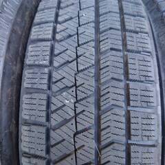 ダイハツ純正 鉄ホイール カバー付き 14x4.5J PCD100 BRIDGESTONE VRX2 155/65R14 スタッドレスの画像