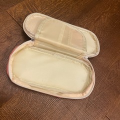 中古良品　キッズ筆箱　　ピンク系　可愛い柄の画像