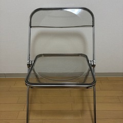 クリア　パイプ椅子　【透明】グレーの画像