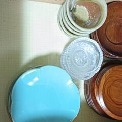 食器いろいろ。中古品の画像