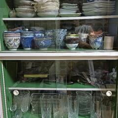 食器いろいろ。中古品の画像